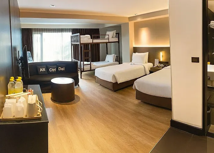 Golden Tulip Mandison Suites Hotel 4*