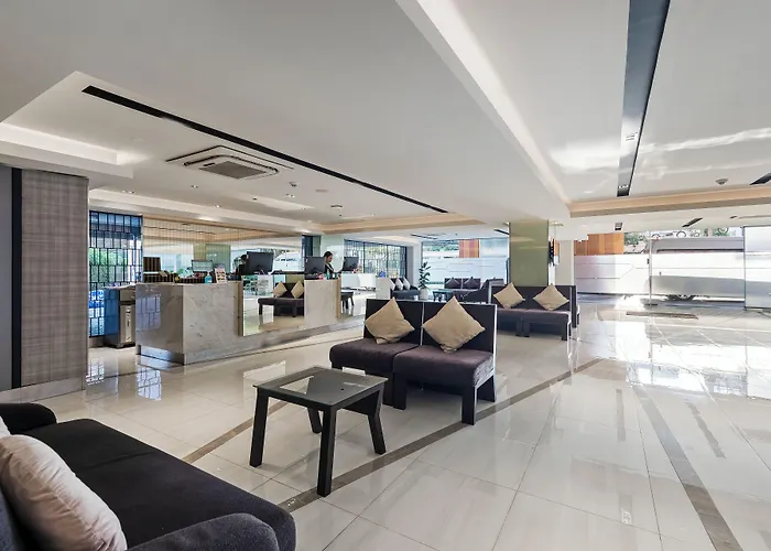 Golden Tulip Mandison Suites 4* Bangkok