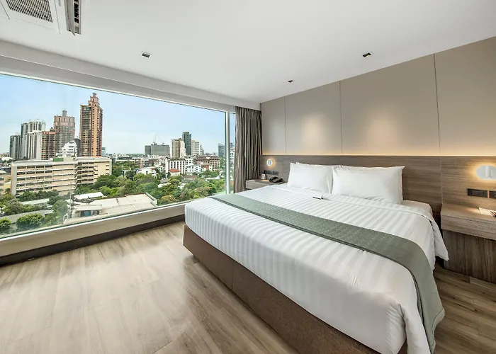 Golden Tulip Mandison Suites 4* Bangkok